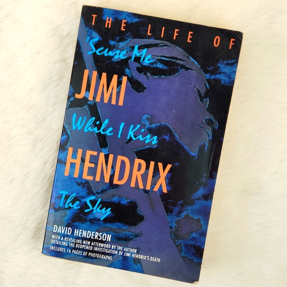 Scuse Me While I Kiss The Sky: The Life Of Jimi Hendrix, SC 1996 - Picture 9 of 13